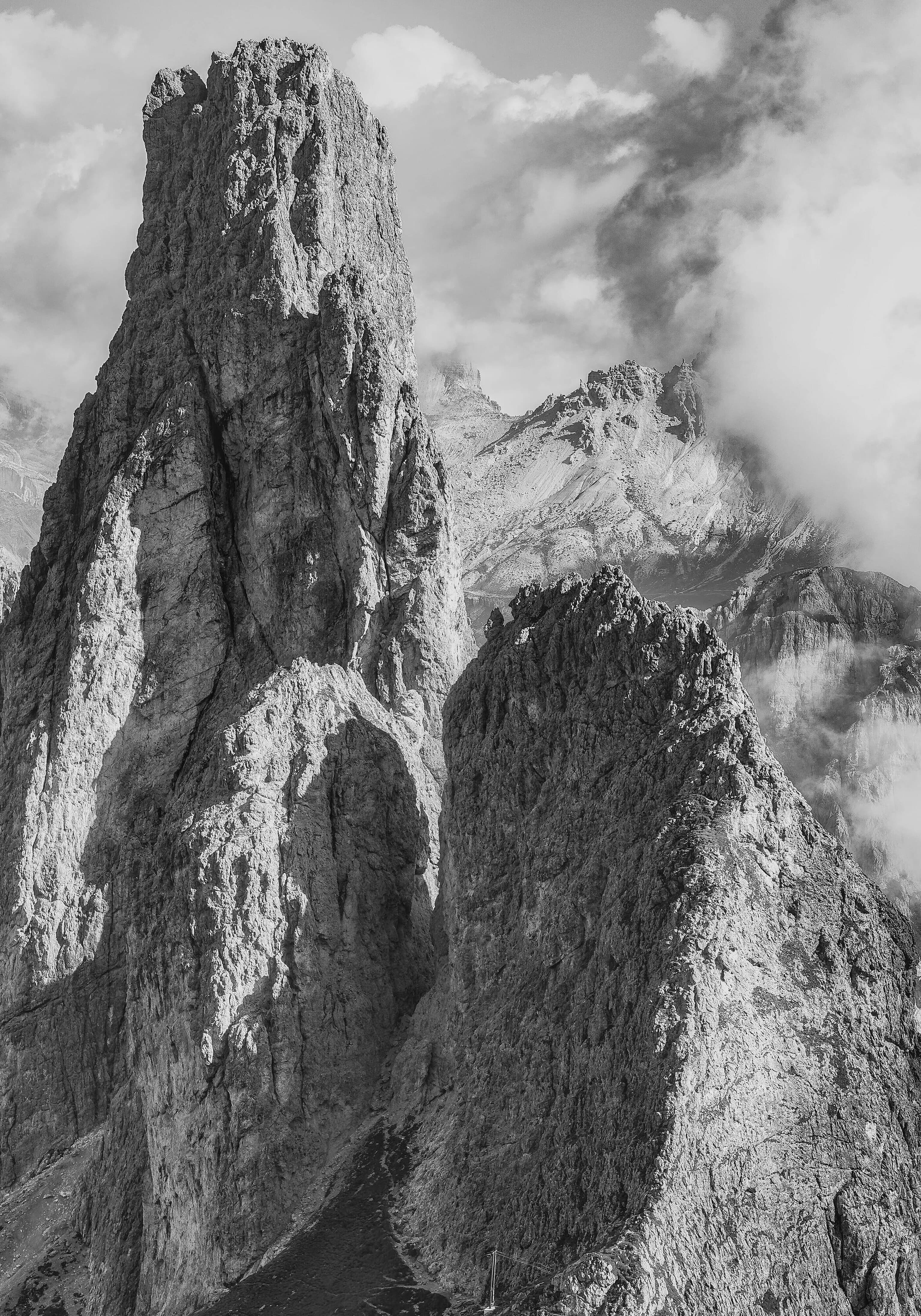Jannik_Sinner_Esquire_Magazine_pexels-eberhard-grossgasteiger-1624445
